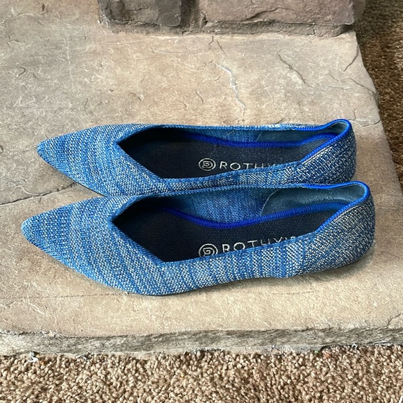 🤩Rothy’s The Point🤩 - Picture 3 of 8